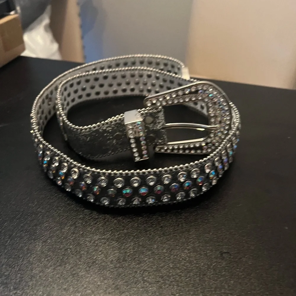 Whippy Rhinestone Western (Silver) - Picture 1 of 3